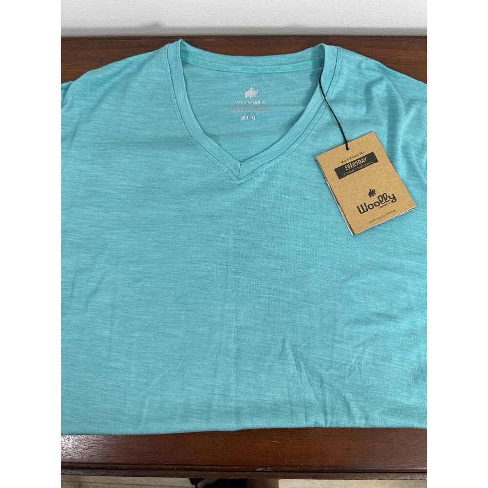 Woolly Men’s XL 100% Merino Wool V Neck T Shirt Aqua Blue 175 GSM NWT